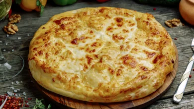 مگرولی خاچاپوری غذای سنتی گرجی در منطقه سامگرلو گرجستان