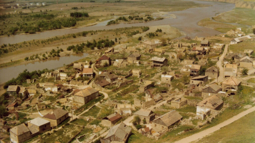روستای اوپلیستسیخه گرجستان نزدیک شهر گوری منطقه شیدا کارتلی سال 1977